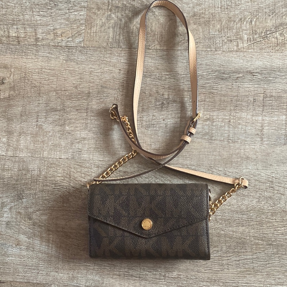 Michael Kors coin purse